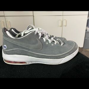 Men's Nike Lebron James Low